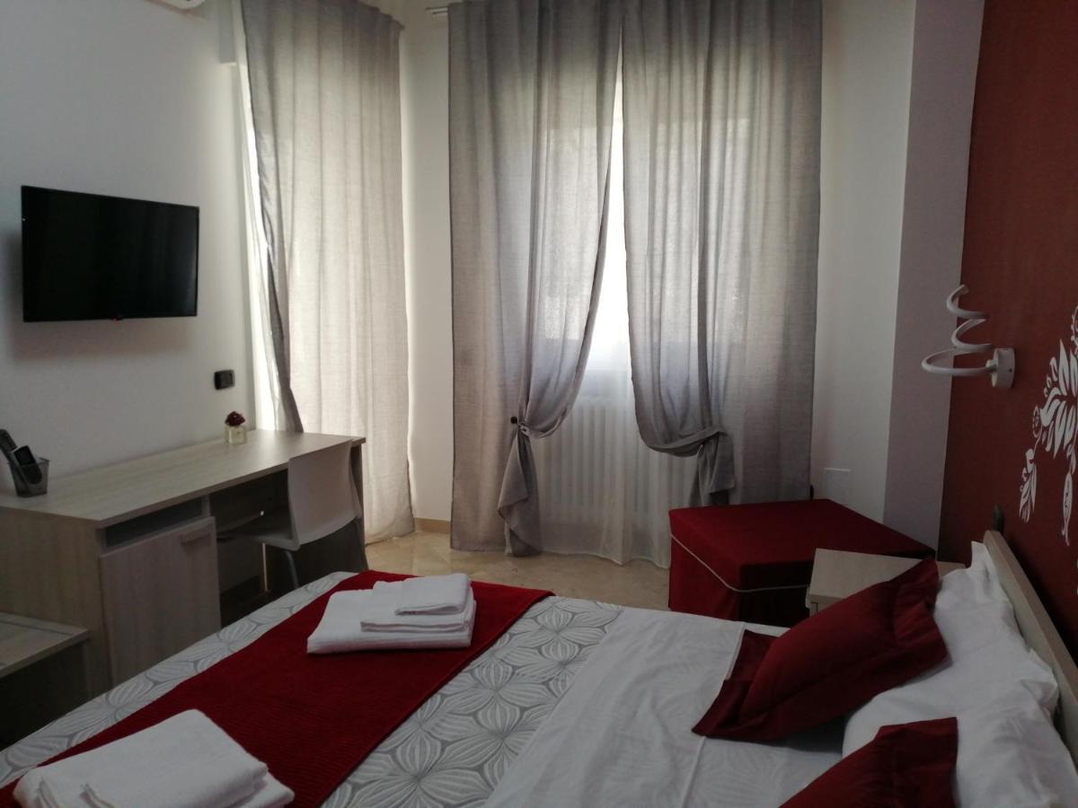 Bed and Breakfast Don Nino Lecce Exterior foto