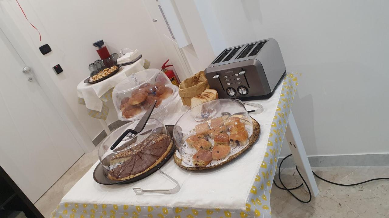Bed and Breakfast Don Nino Lecce Exterior foto